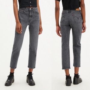 NWT Levi’s wedgie straight jeans